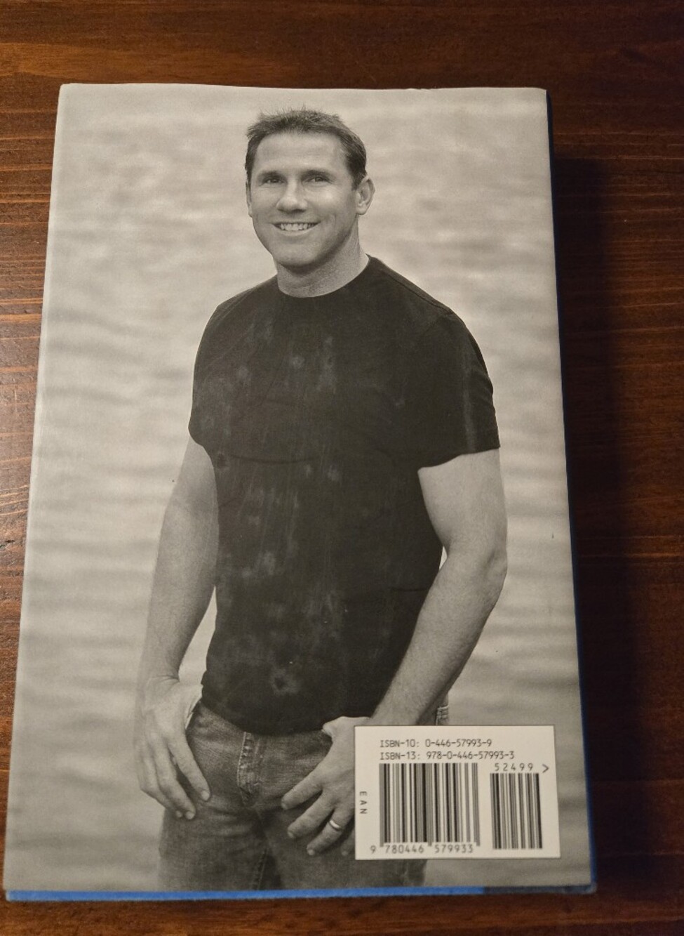 Nicholas Sparks 'The Lucky One' Hardcover Coffee Table Book - Blue - Picture 3 of 4